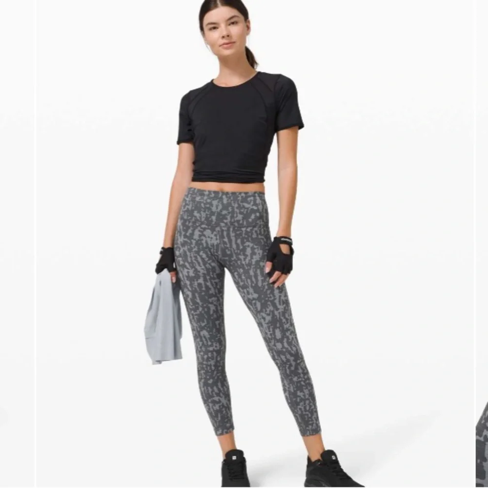 Lululemon Wunder Train High Rise Tight 25” Gray Camo Print Leggings Size 8 - Picture 1 of 7